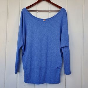 Lucy Small Blue Slouchy Off Shoulder Scoop Neck 3/4 Sleeve Gym Athletic Top